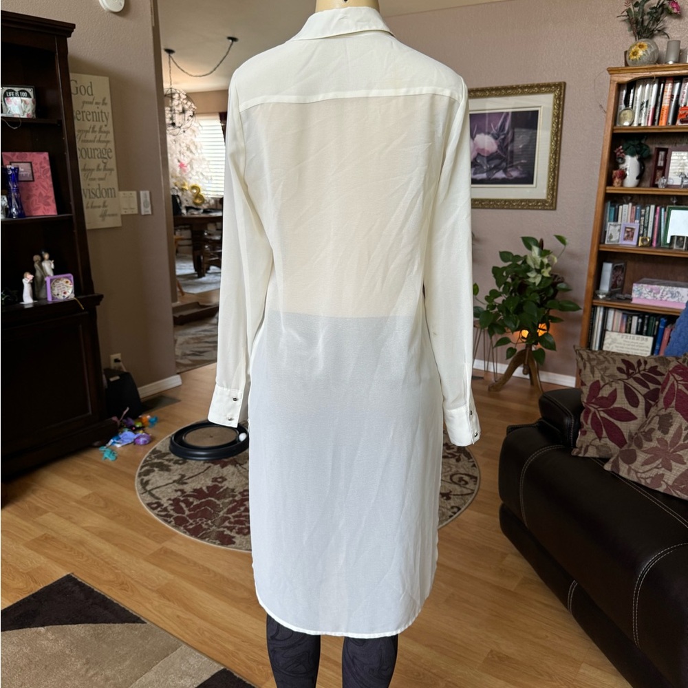 BCBGENERATION vintage white long sleeve Vneck blouse-size S - Picture 8 of 9